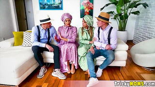 Amish Housewives First Time Foursome - nude porn video