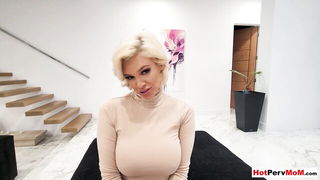 Blonde MILF POV Blowjob naked girls scene in HD