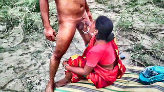 Desi Boudi Outdoor Doggy - nude porn video