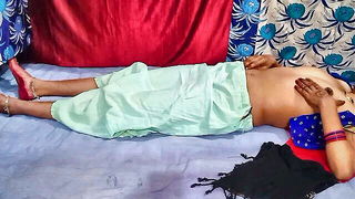 Indian Bhabhi Saree Creampie naked girls scene in HD