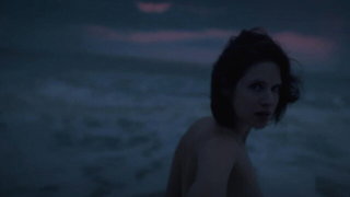 Nadia Tereszkiewicz topless pool facial naked girls scene in HD