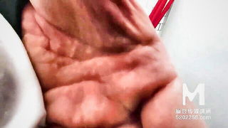 Lin Xiang toilet stall doggystyle naked girls scene in HD