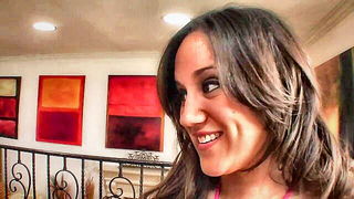 Latina brunette lesbian pussy licking - nude porn video