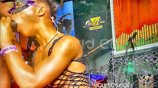 Ebony Thick Babe Doggystyle BBC naked girls scene in HD