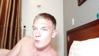 Hercules shirtless twink solo - nude porn video