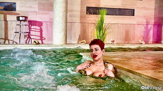 Redhead MILF Jacuzzi Tease - nude porn video