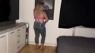 Curvy Blonde Big Ass Tease - nude porn video