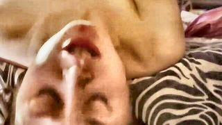 Blonde amateur upside-down deepthroat naked girls scene in HD