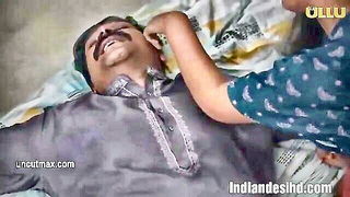 Sona Indian Aunty Seduction naked girls scene in HD